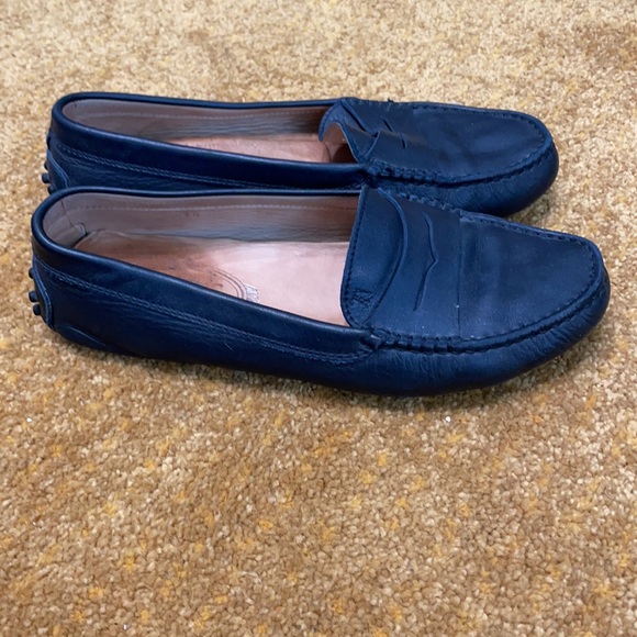 TOD’S WOMEN GOMMINO DRIVING SHOES IN LEATHER - Picture 5 of 7